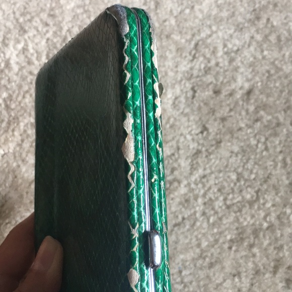 Green snakeskin wallet - Picture 4 of 4